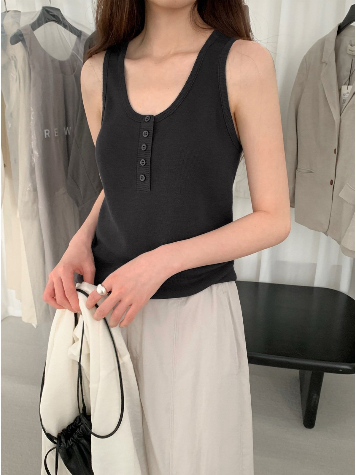 Soft 70%Tencel Knitted Vest 24738 - 图片 3