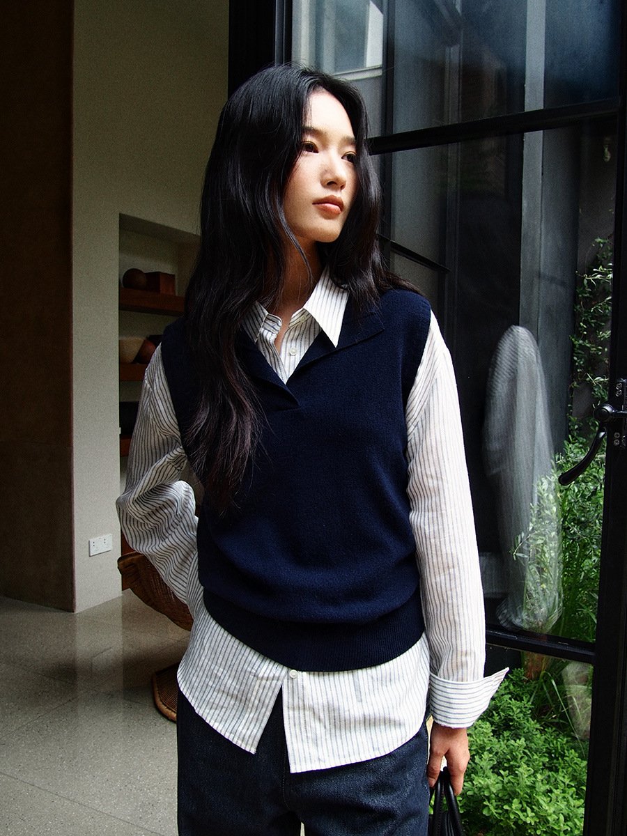 100%Wool Skin-friendly Knitted Vest 53MF57227