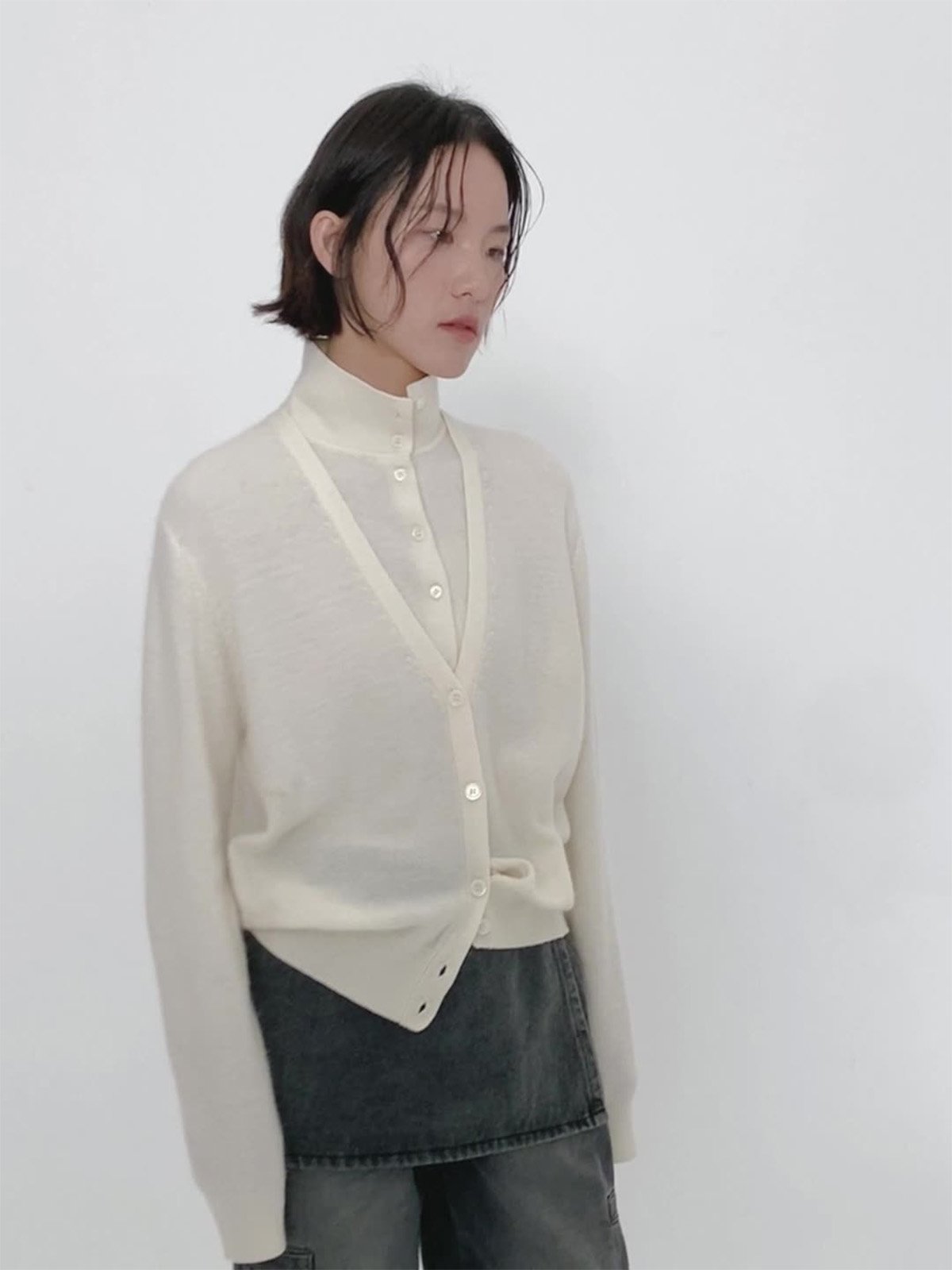 Soft Wool Knitted Cardigan Sweater - 图片 2