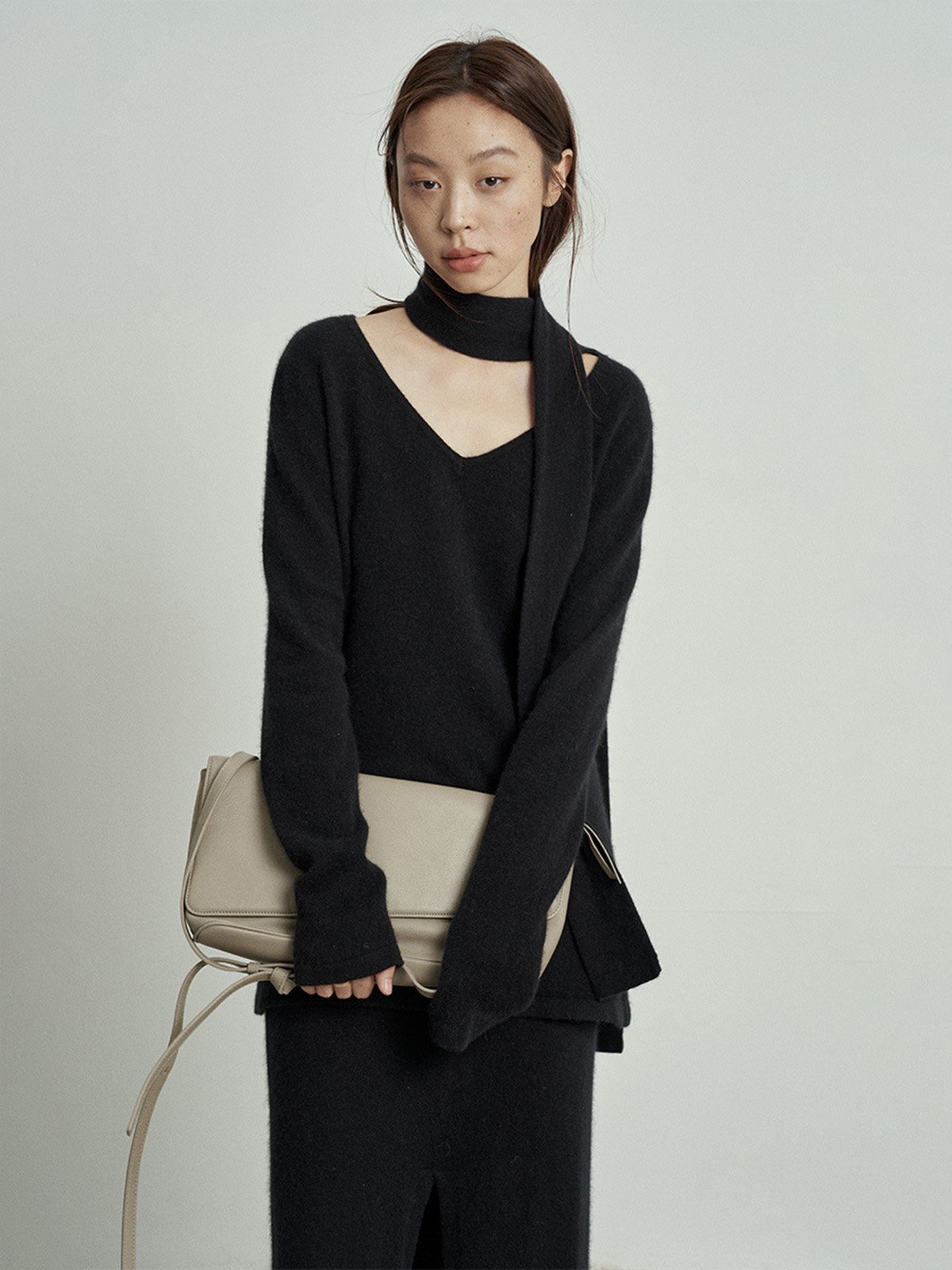 Raccoon wool V-neck Casual Sweater L4215241154 - 图片 5