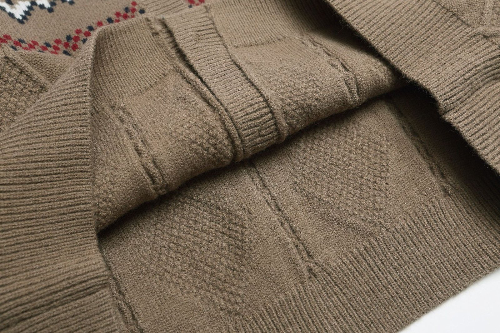 Casual men's sweater with diamond-shaped patterns - 图片 3