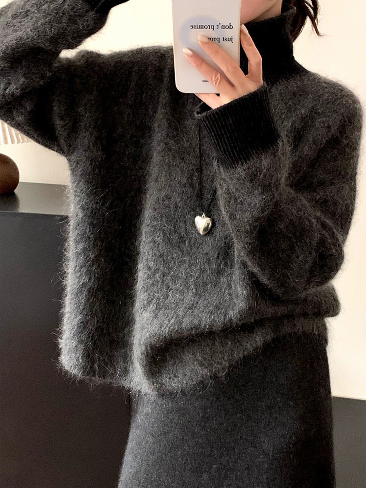 High Proportion 69.7%Super Kid Mohair Knitwear FL8795