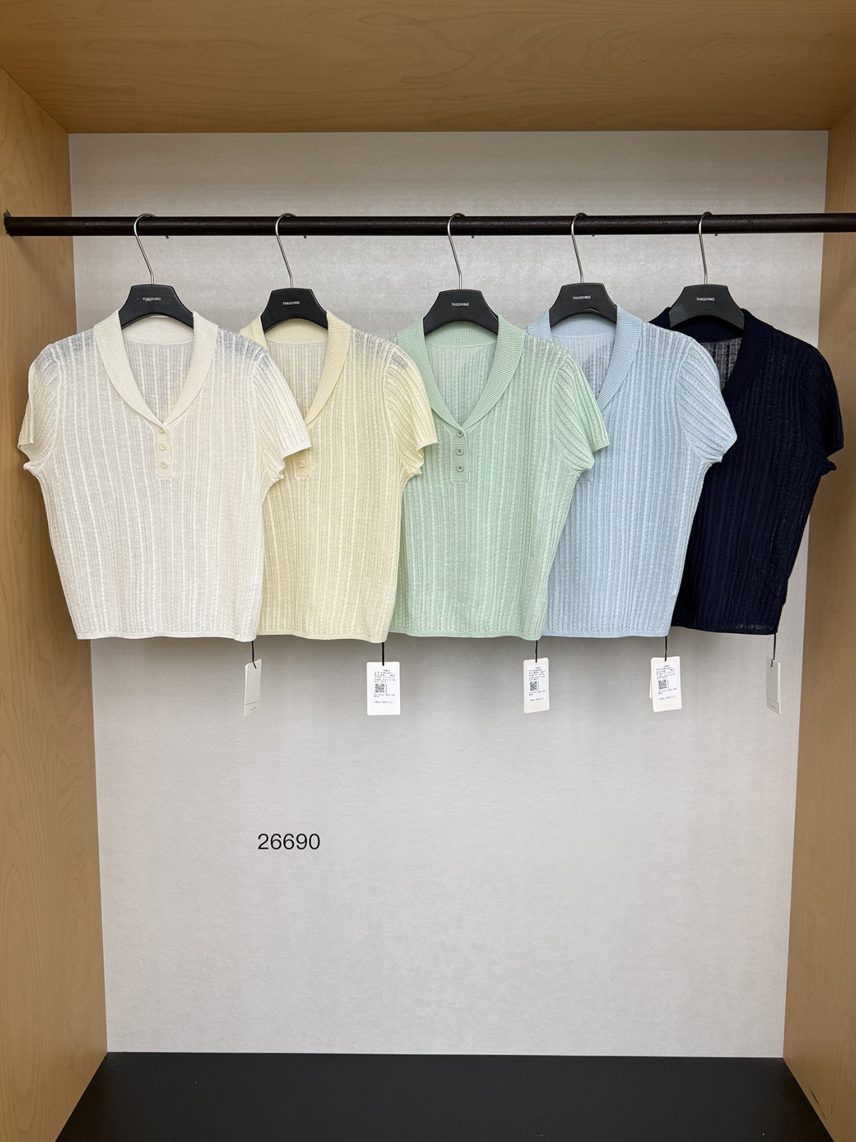 Comfortable and breathable short-sleeved half-open chest top 26690 - 图片 5