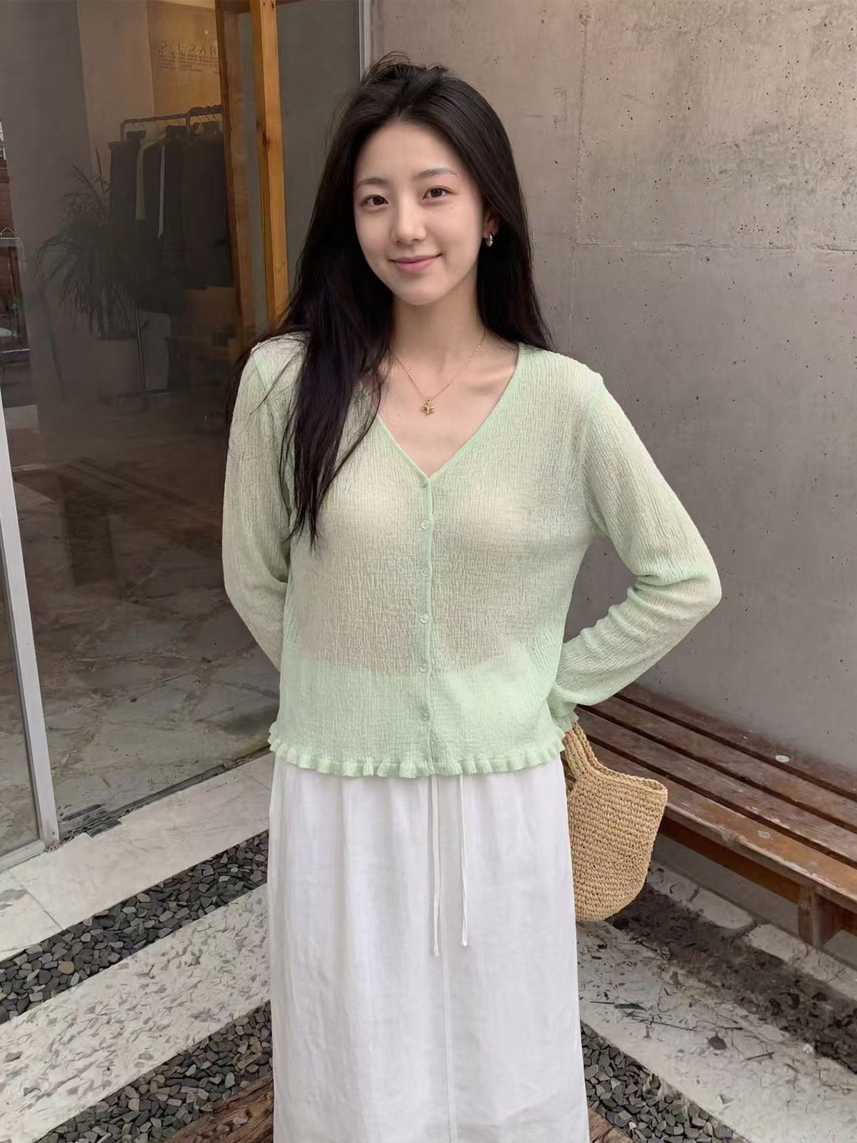 Cool Knit Short-sleeve in Summer 26608